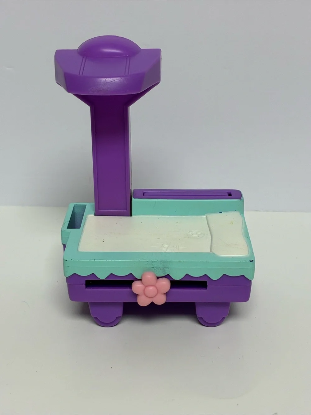 Littlest Pet Shop 2005 LPS Get Better Center Purple Exam Table LPS Replacement